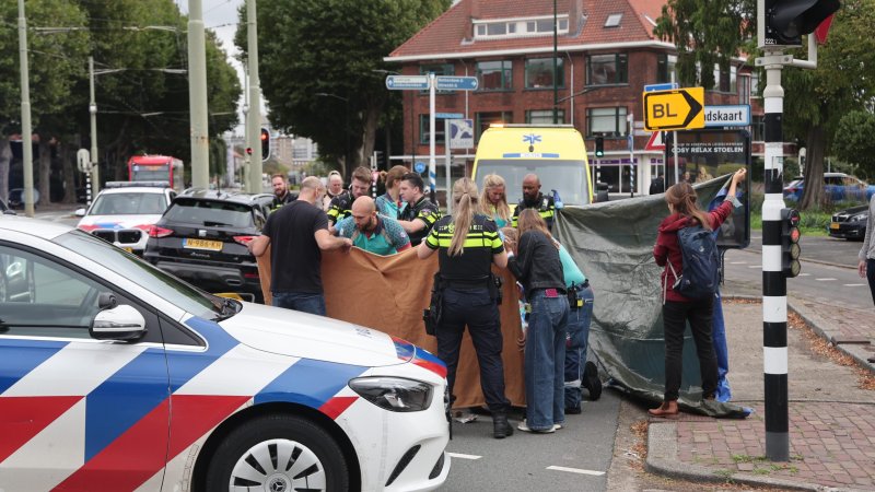 Afbeelding bij Steekpartij op Laan van Nieuw Oosteinde, slachtoffer met spoed naar ziekenhuis - nieuws.feelgoodradio.nl
