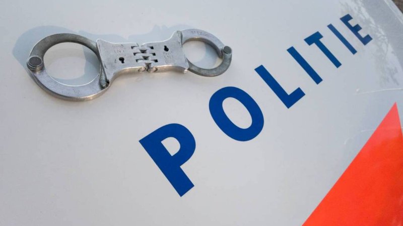Afbeelding bij Lichtgewonde bij steekpartij in Helmond, 56-jarige verdachte opgepakt - Omroep Brabant