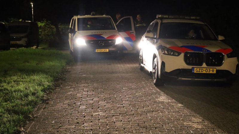 Afbeelding bij Persoon met spoed naar ziekenhuis na melding steekpartij aan Houtrib in Monnickendam - rodi.nl