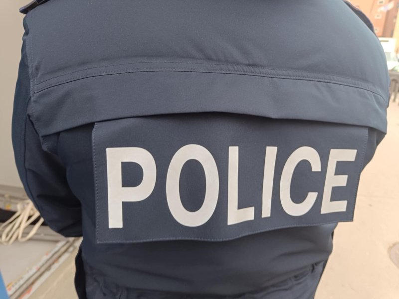 Afbeelding bij Aanvallen in Pristina, Peja en Orahovac: één man zwaargewond, een andere neergestoken. - KoSSev