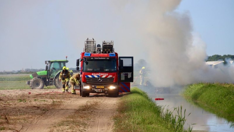 Afbeelding bij 🔴 Man (24) uit Zaanstad aangehouden voor steekpartij Alkmaar • Trekker vliegt in brand in Oudesluis - NH Nieuws