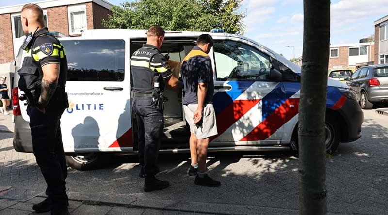 Afbeelding bij PostNL-bezorger aangehouden na steekpartij om pakketje in Rotterdam - Albrandswaards Dagblad