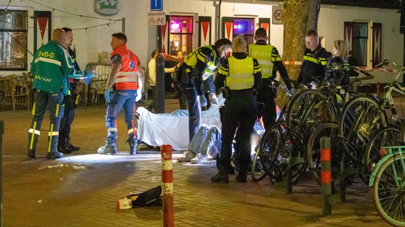 Afbeelding bij Verdachte (20) van steekpartij op Hilversumse Groest zou lijden aan ’complexe persoonlijkheidsproblematiek’ - De Gooi- en Eemlander