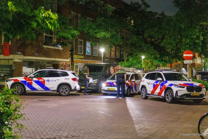 Afbeelding bij Gewonde na mogelijke steekpartij op straat in Amsterdam - Amsterdamsdagblad.nl