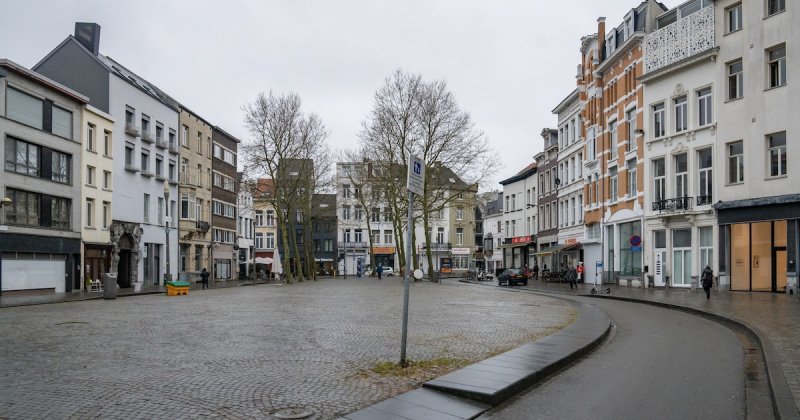 Afbeelding bij Man (44) tijdje in levensgevaar na steekpartij op Falconplein in Antwerpen - pzc.nl