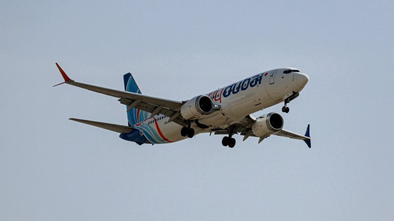 Afbeelding bij Ooggetuigen melden steekpartij tussen piloten van vliegtuig op weg naar Israël - NOS