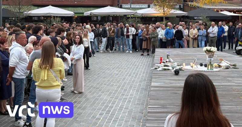 Afbeelding bij "We vergeten hem niet": Honderden mensen herdenken Benten (18), jaar na dodelijke steekpartij in Mol - VRT