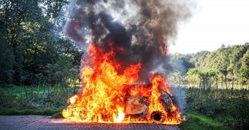 Afbeelding bij Auto die na steekpartij Emmer-Compascuum was gestolen is uitgebrand teruggevonden - RTV Drenthe