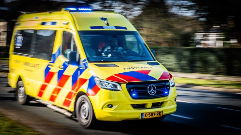 Afbeelding bij Man neergestoken op Kloveniersburgwal in Amsterdam, verdachte gevlucht - StadIndex